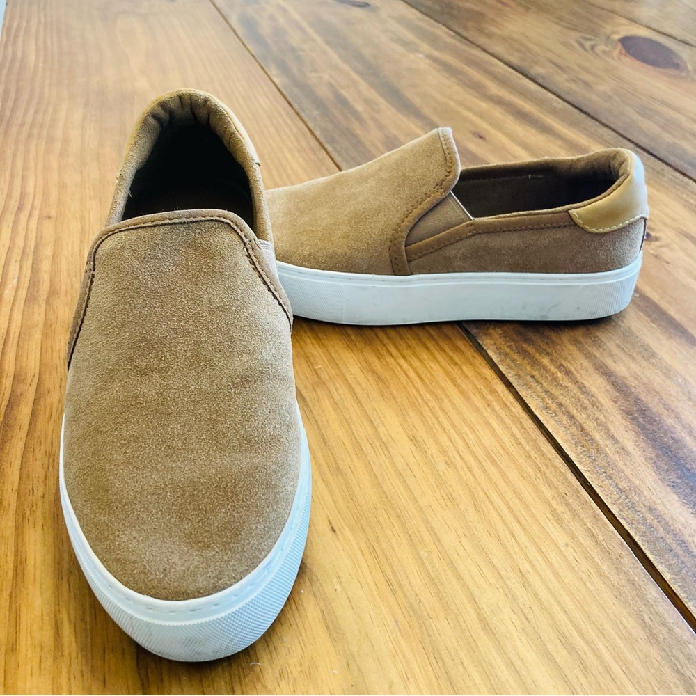 UGG Cahlvan Suede Leather Sneakers
